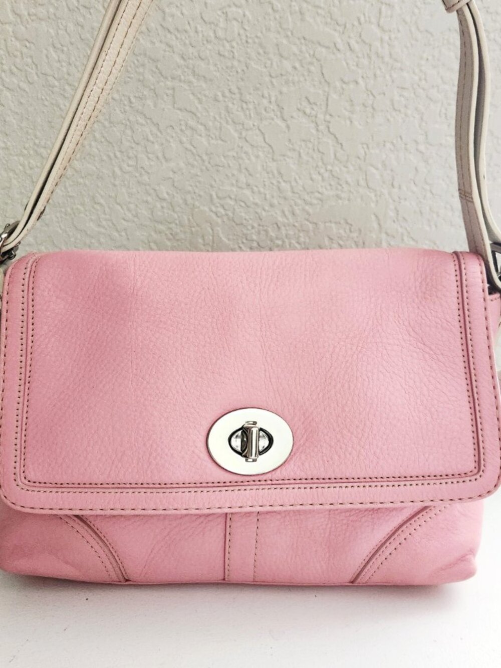 Coach SoHo Pink & White Leather Shoulder Bag